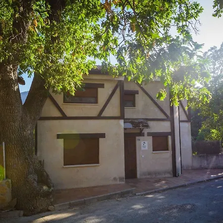 El Roble Mocho Сasa de vacaciones Villanueva de Avila